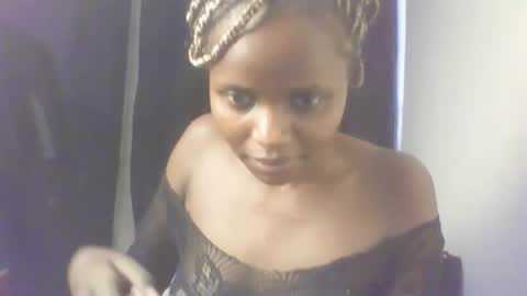 Snapshot of littlebunny2_ chatting on 22, 12, 2025 littlebunny2 online show from 22, 12, 2025