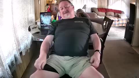 Littled83057 online show from 24, 1, 2025