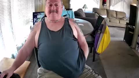 Littled83057 online show from 19, 11, 2025