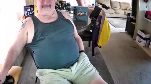 Snapshot of littled83057 chatting on 11, 3, 2026 Littled83057 online show from 11, 3, 2026