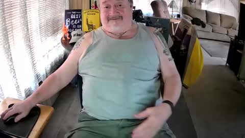 Snapshot of littled83057 chatting on 20, 3, 2026 Littled83057 online show from 20, 3, 2026