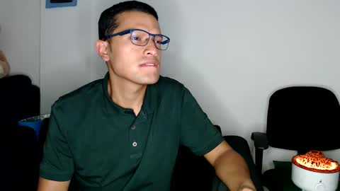 Snapshot of littledicklatin chatting on 12, 2, 2025 Manu online show from 12, 2, 2025