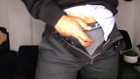 Snapshot of littledicklatin chatting on 8, 11, 2025 Manu online show from 8, 11, 2025