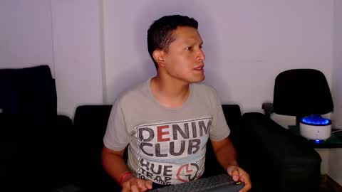 Snapshot of littledicklatin chatting on 7, 1, 2026 Manu online show from 7, 1, 2026