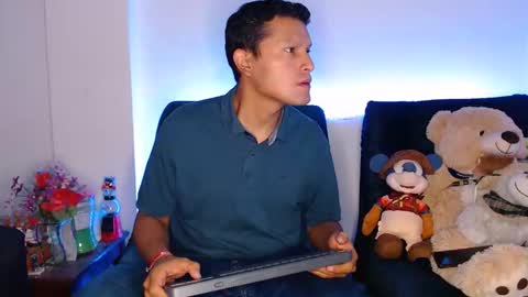 Snapshot of littledicklatin chatting on 8, 2, 2026 Manu online show from 8, 2, 2026