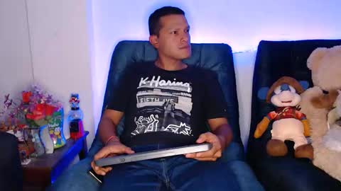 Snapshot of littledicklatin chatting on 15, 2, 2026 Manu online show from 15, 2, 2026