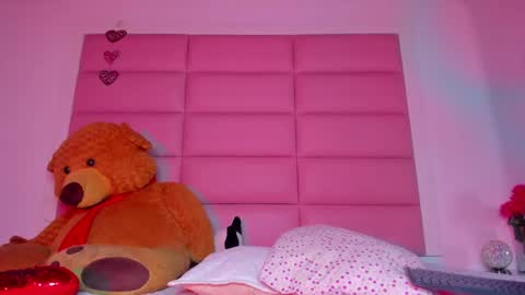 littlee_emma_ online show from 12, 2, 2025