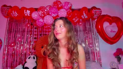 littlee_emma_ online show from 17, 2, 2025
