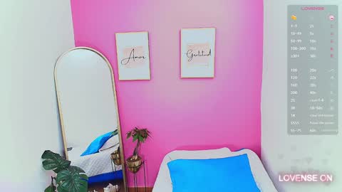 Snapshot of littleebonymommy chatting on 30, 1, 2025 Tania  online show from 30, 1, 2025