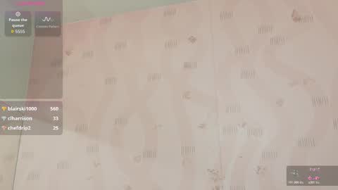 Snapshot of littleebonymommy chatting on 25, 10, 2025 Tania  online show from 25, 10, 2025