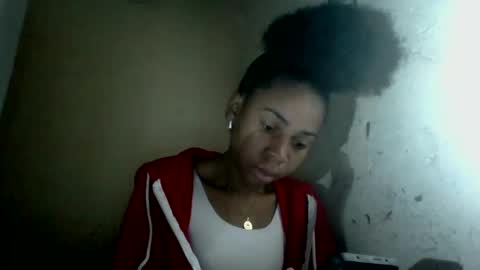 Snapshot of littlehotpanda chatting on 21, 10, 2025 edra online show from 21, 10, 2025