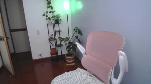 Snapshot of littlelaksmi chatting on 15, 1, 2026 Laksmi online show from 15, 1, 2026