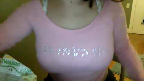 Snapshot of littlelily9999 chatting on 29, 1, 2025 littlelily9999 online show from 29, 1, 2025
