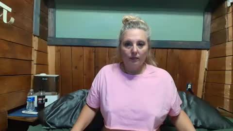 lisanixs online show from 4, 5, 2026