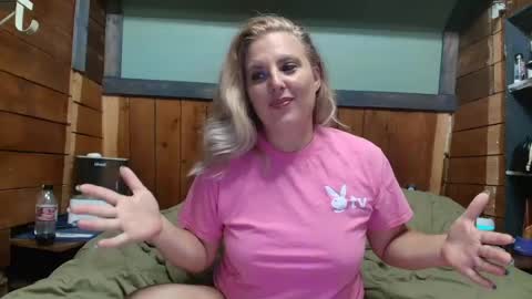 lisanixs online show from 22, 6, 2026