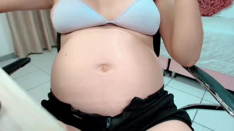 Sarahs Room online show from 29, 1, 2025