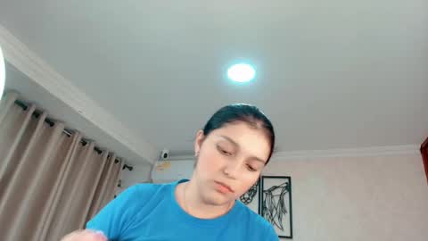 Snapshot of littlemolly_pregnant chatting on 2, 3, 2026 Sarahs Room online show from 2, 3, 2026