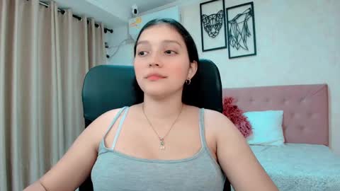 Snapshot of littlemolly_pregnant chatting on 4, 3, 2026 Sarahs Room online show from 4, 3, 2026