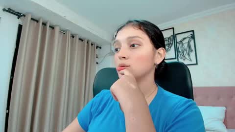 Snapshot of littlemolly_pregnant chatting on 6, 3, 2026 Sarahs Room online show from 6, 3, 2026