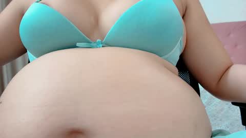 Snapshot of littlemolly_pregnant chatting on 19, 3, 2026 Sarahs Room online show from 19, 3, 2026