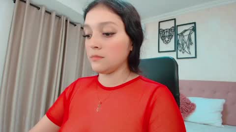Snapshot of littlemolly_pregnant chatting on 21, 5, 2026 Sarahs Room online show from 21, 5, 2026
