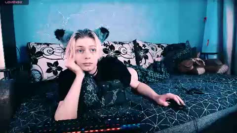 Snapshot of littlepinkcat chatting on 11, 7, 2026 Felix online show from 11, 7, 2026