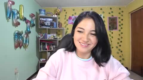 Snapshot of littleprety6969 chatting on 9, 12, 2024 Mia Wednesday to Sunday 730 am to 1030 am Colombian Hour D online show from 9, 12, 2024