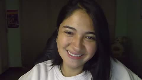 Mia  Wednesday to Sunday 730 am to 1030 am Colombian Hour D online show from 27, 10, 2025