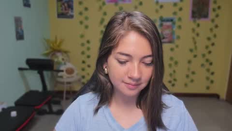 Mia  Wednesday to Sunday 730 am to 1030 am Colombian Hour D online show from 13, 2, 2026