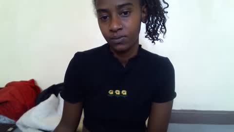 littlesandie online show from 29, 9, 2025