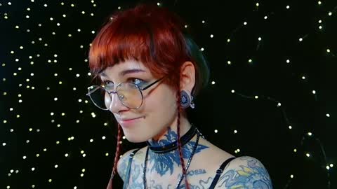 Snapshot of littlespacemouse chatting on 23, 12, 2024 Niki free tg channel with some photos gifs and info about streams online show from 23, 12, 2024