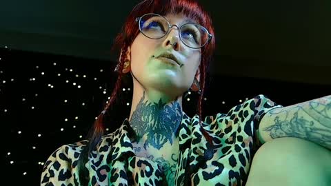 Snapshot of littlespacemouse chatting on 24, 12, 2024 Niki free tg channel with some photos gifs and info about streams online show from 24, 12, 2024
