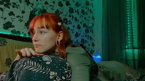 Snapshot of littlespacemouse chatting on 15, 1, 2025 Niki free tg channel with some photos gifs and info about streams online show from 15, 1, 2025