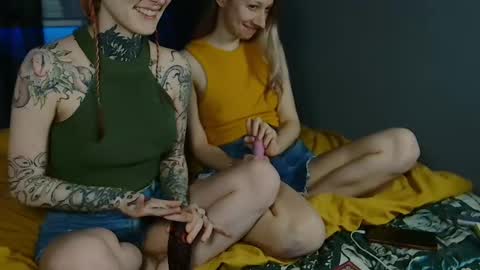 Snapshot of littlespacemouse chatting on 10, 2, 2025 Niki free tg channel with some photos gifs and info about streams online show from 10, 2, 2025