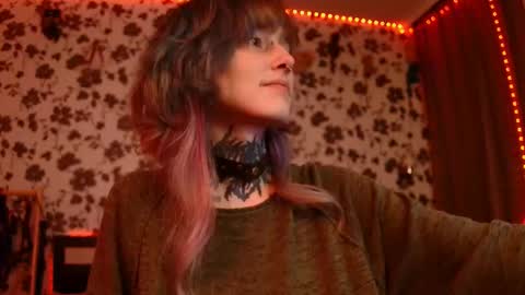 Snapshot of littlespacemouse chatting on 12, 9, 2025 Niki free tg channel with some photos gifs and info about streams online show from 12, 9, 2025