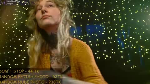 Niki  free tg channel with some photos gifs and info about streams  online show from 9, 5, 2026