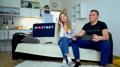 Little Tifany online show from 22, 12, 2024