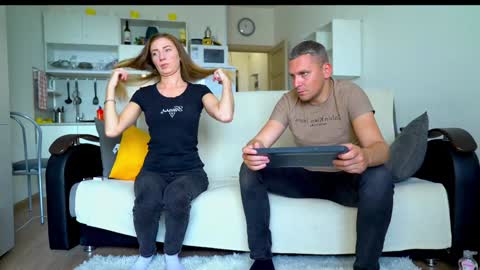 Little Tifany online show from 10, 9, 2025