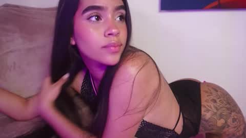 littletammy_ online show from 13, 11, 2025