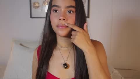 littletammy_ online show from 2, 5, 2026
