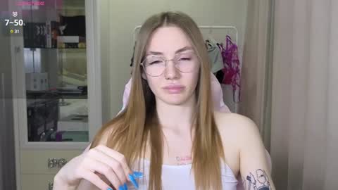Snapshot of littlevildevil chatting on 6, 2, 2025 Eliana online show from 6, 2, 2025