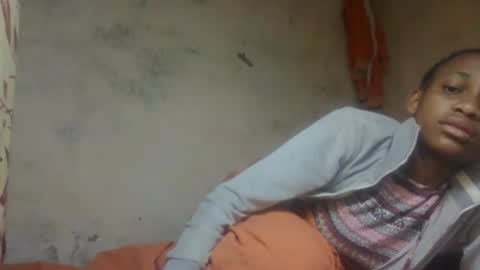 Snapshot of littleyanah chatting on 10, 9, 2025 yanah online show from 10, 9, 2025