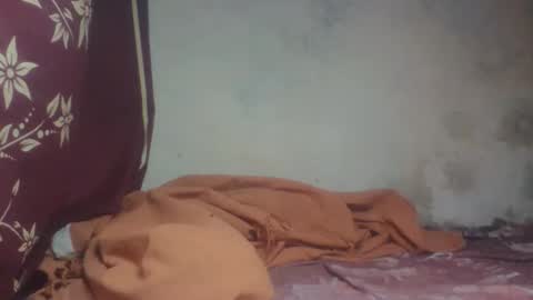 Snapshot of littleyanah chatting on 13, 9, 2025 yanah online show from 13, 9, 2025