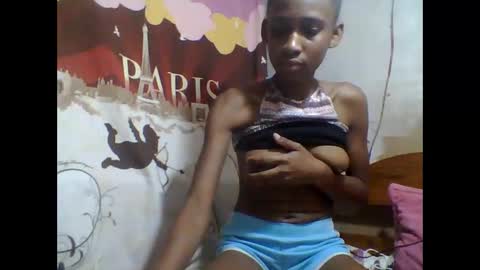 Snapshot of littleyanah chatting on 20, 9, 2025 yanah online show from 20, 9, 2025