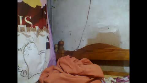 Snapshot of littleyanah chatting on 30, 9, 2025 yanah online show from 30, 9, 2025