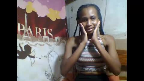 Snapshot of littleyanah chatting on 1, 10, 2025 yanah online show from 1, 10, 2025