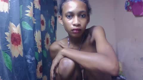 Snapshot of littleyanah chatting on 14, 3, 2026 yanah online show from 14, 3, 2026