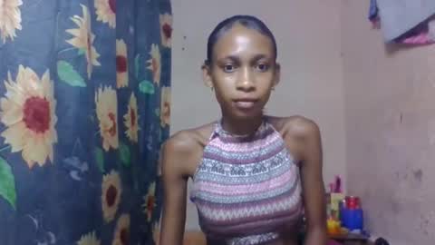 Snapshot of littleyanah chatting on 2, 4, 2026 yanah online show from 2, 4, 2026