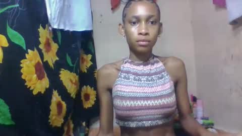 Snapshot of littleyanah chatting on 9, 4, 2026 yanah online show from 9, 4, 2026