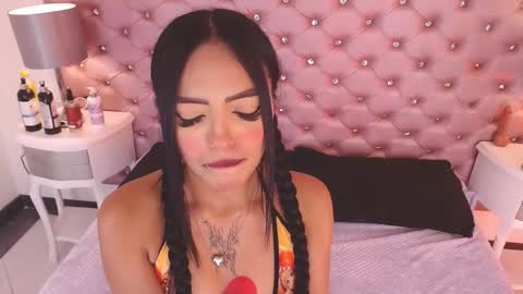 Nicky online show from 7, 10, 2025